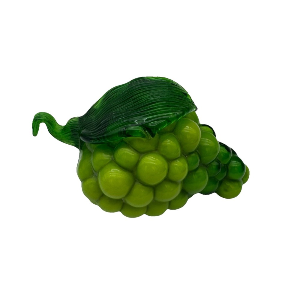 Vintage MCM Art Glass Green Grapes Cluster Home Decoration 6"